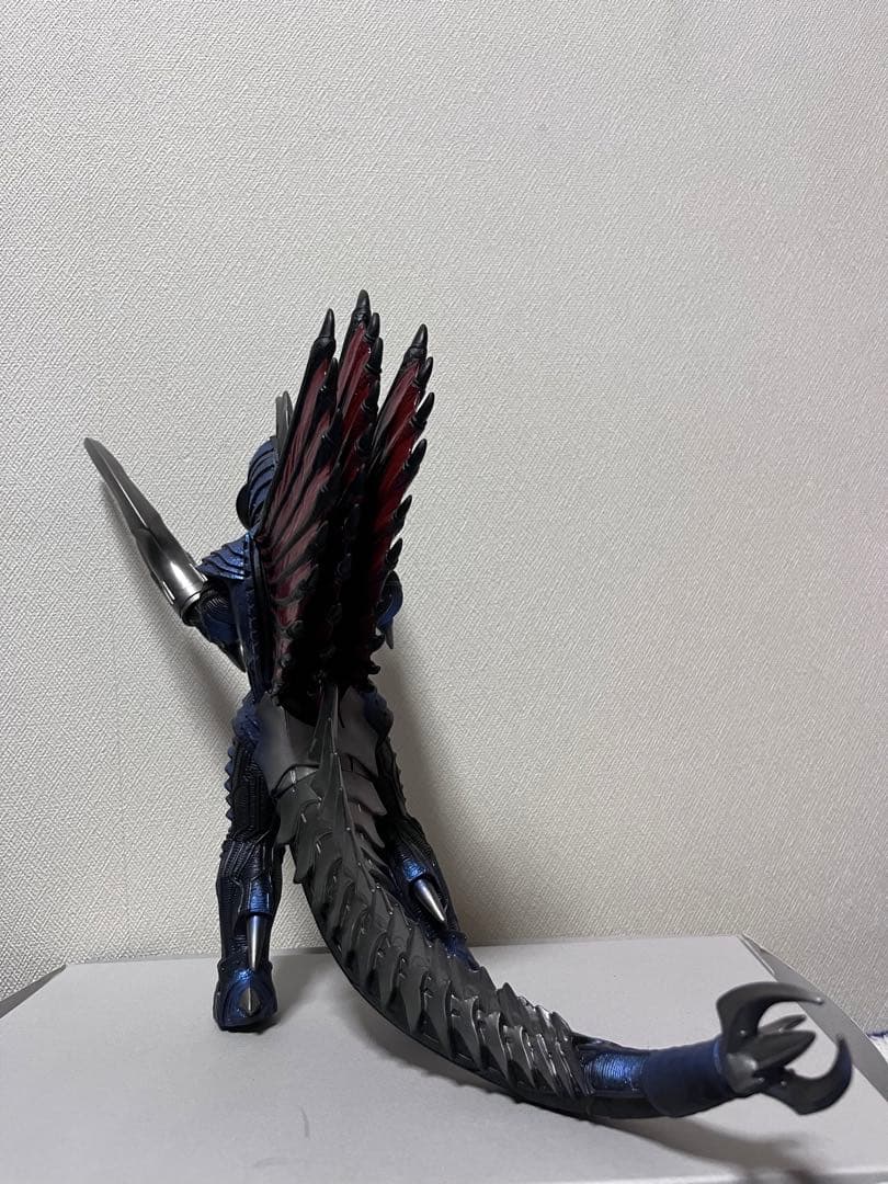 ゴジラ　　ガイガンソフビ　　ジャンク品