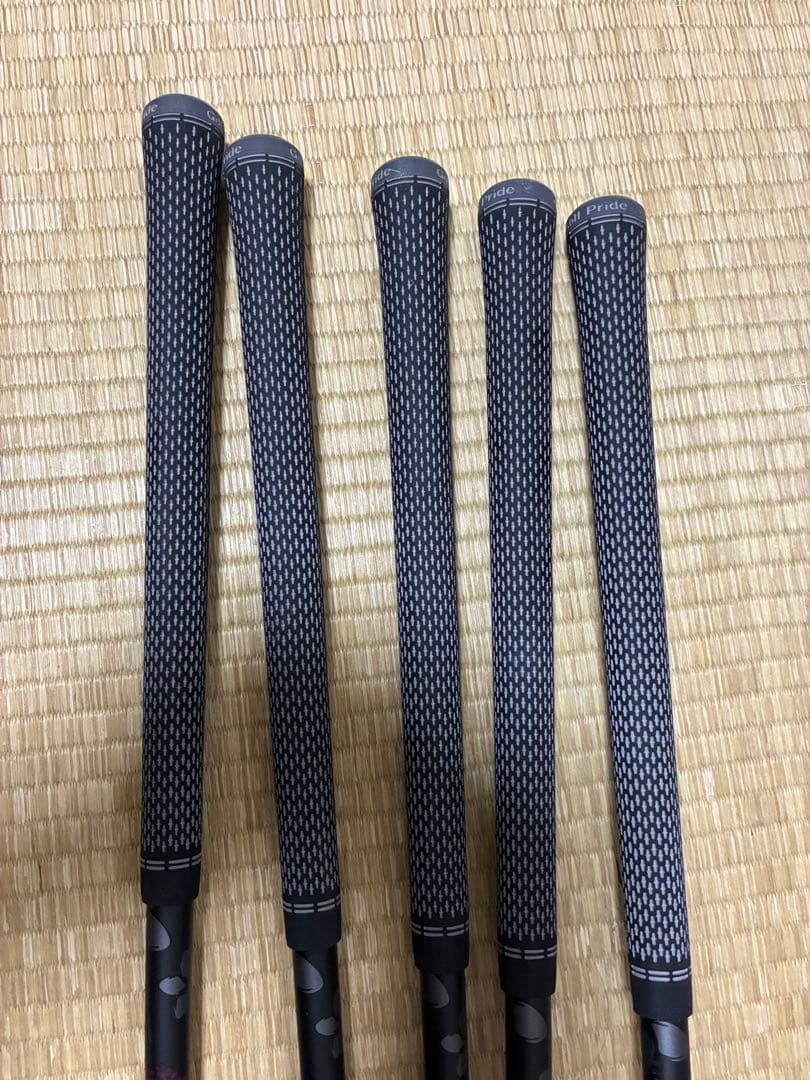 ほぼ新品ブリヂストンBRIDGESTONE BX2HT アイアンBS50iII