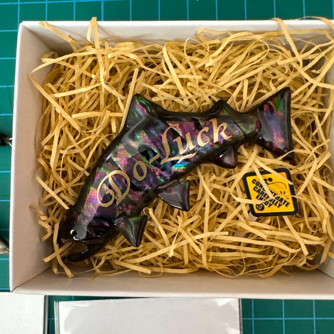 ハンドメイドミノー、ブローチ6個セット