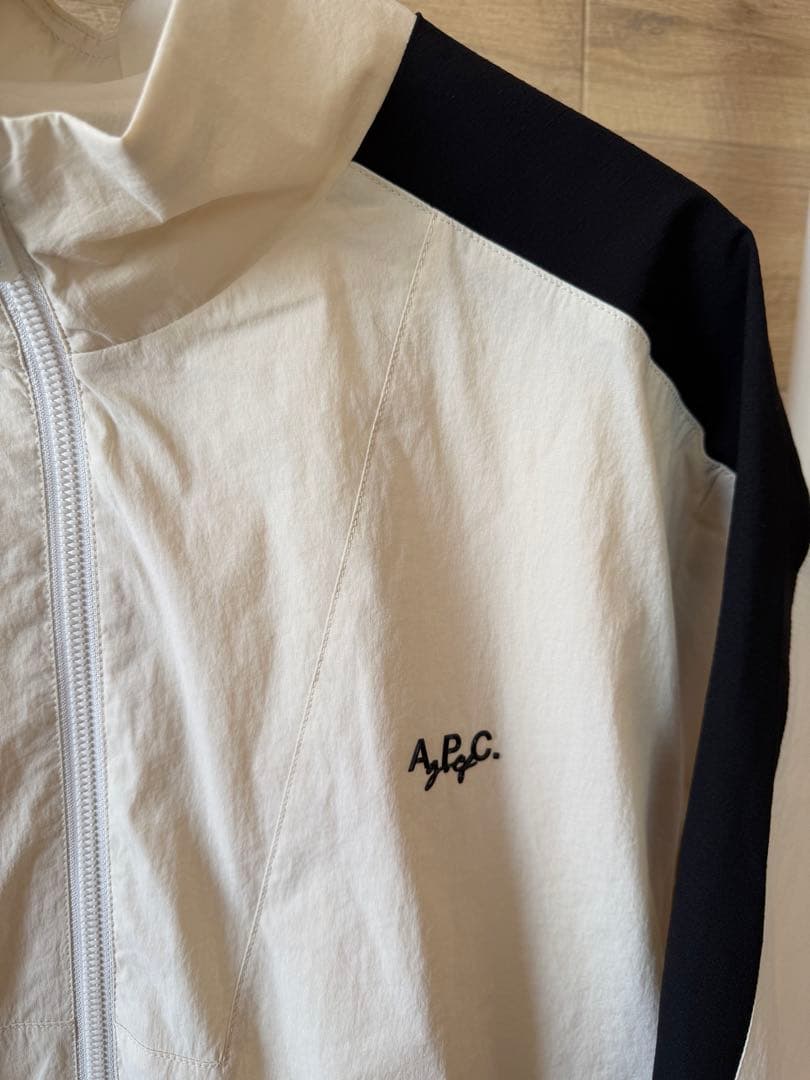 A.P.C. ジャケット ホワイト/ブラック　アーペーセーゴルフ