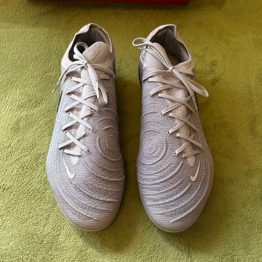 Nike ファントムGX2 sg
