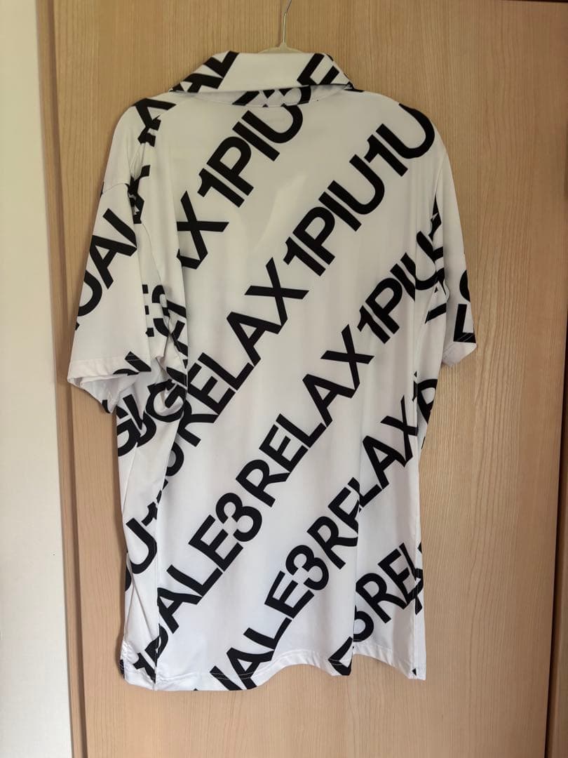 未使用1PIU1UGUALE3 XL セットアップ　ゴルフウェア