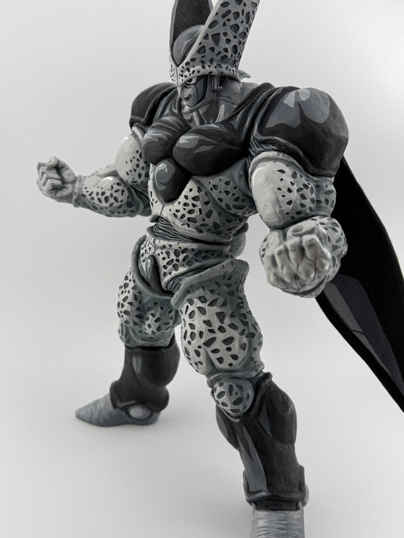 ドラゴンボール リペイント　セル　ラストワン賞 完全体 フィギュア　アニメ