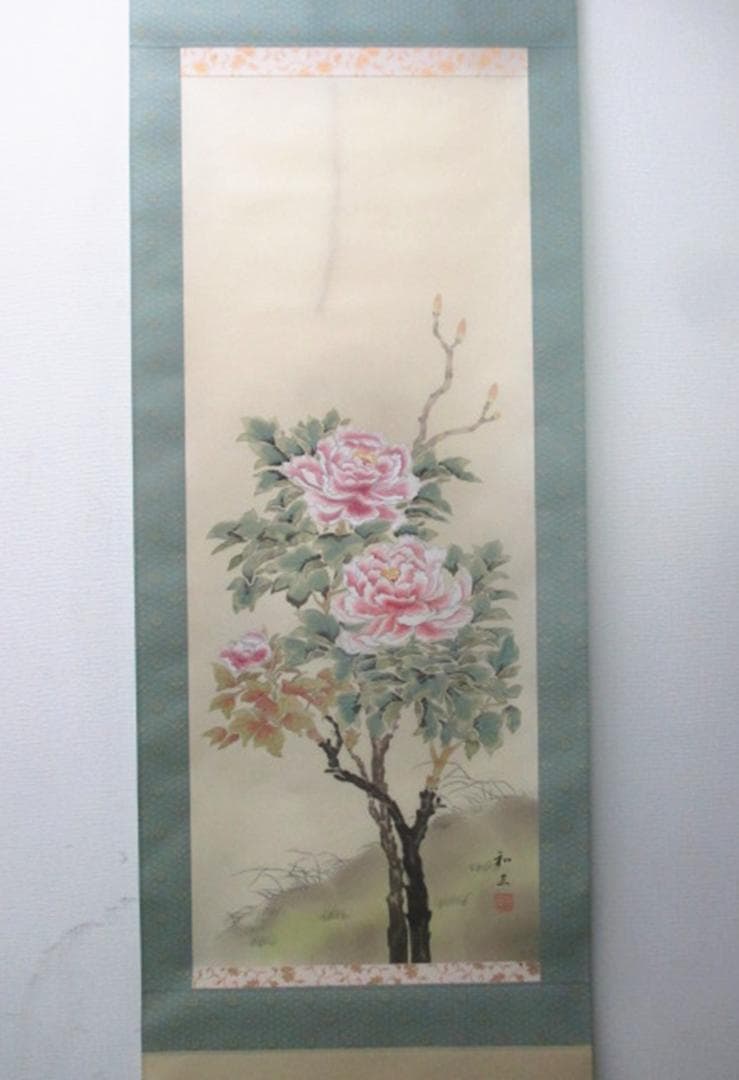【未使用品】掛軸 佐藤和三『牡丹』日本画 絹本 箱付 掛け軸 L01411