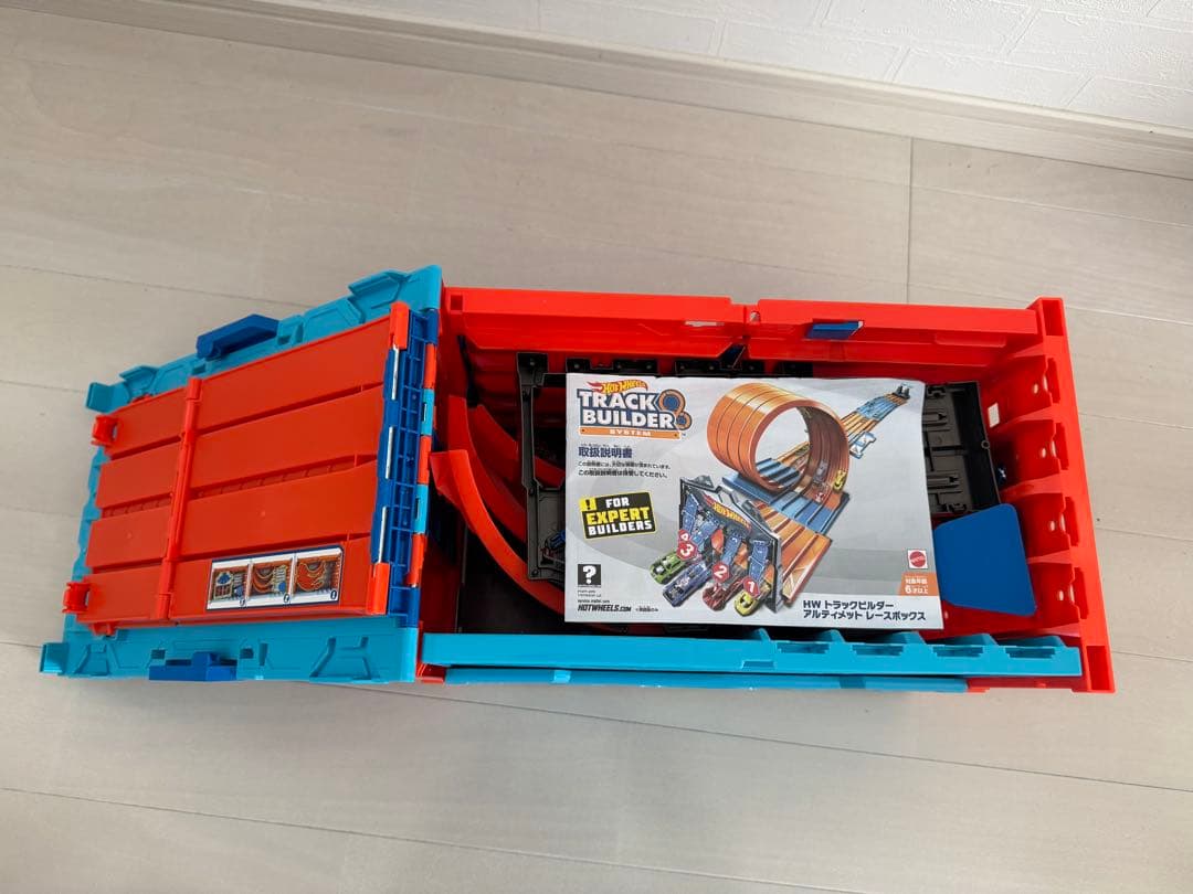 ホットウィール トラックビルダー アルティメットレースボックス ミニカー付き