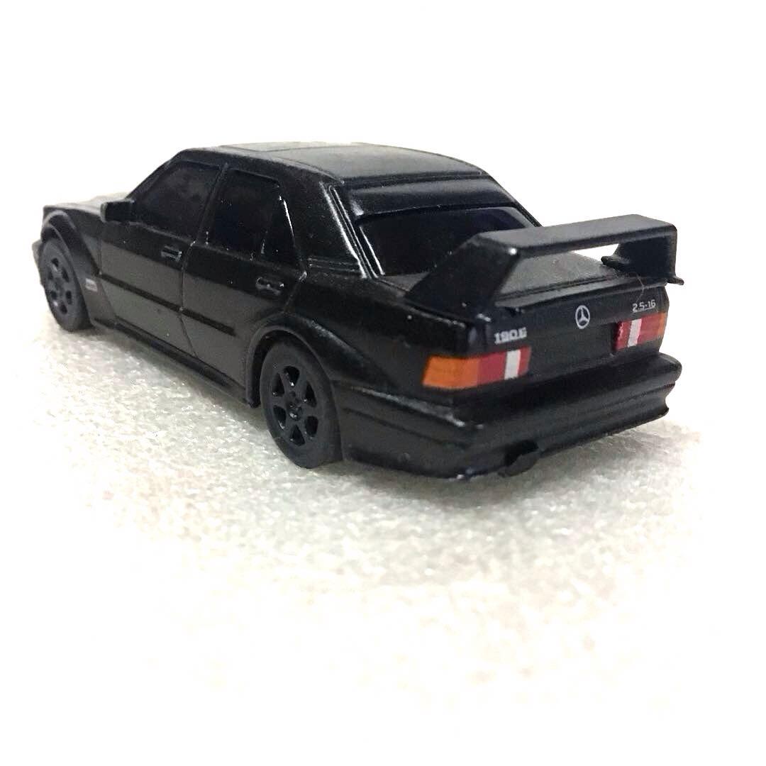 カツオ様 リクエスト確認用　 メルセデスベンツ190Eミニカー　1/64スケール