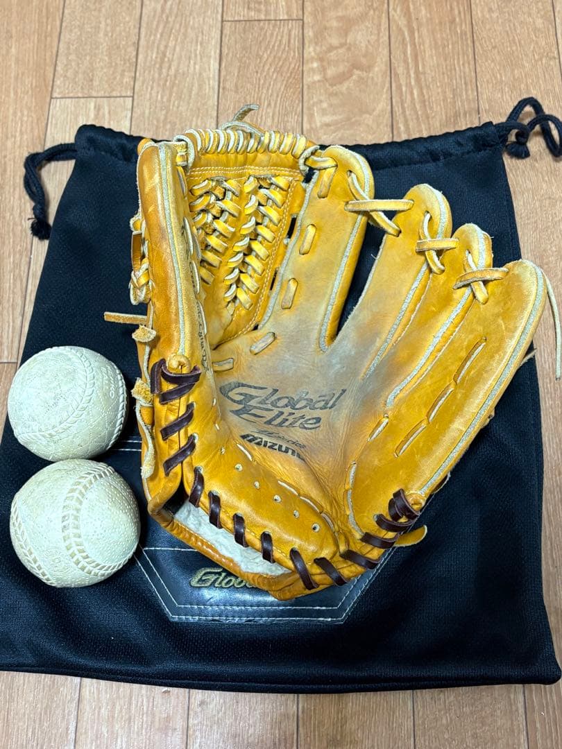Mizuno Global Elite グローブ イエロー