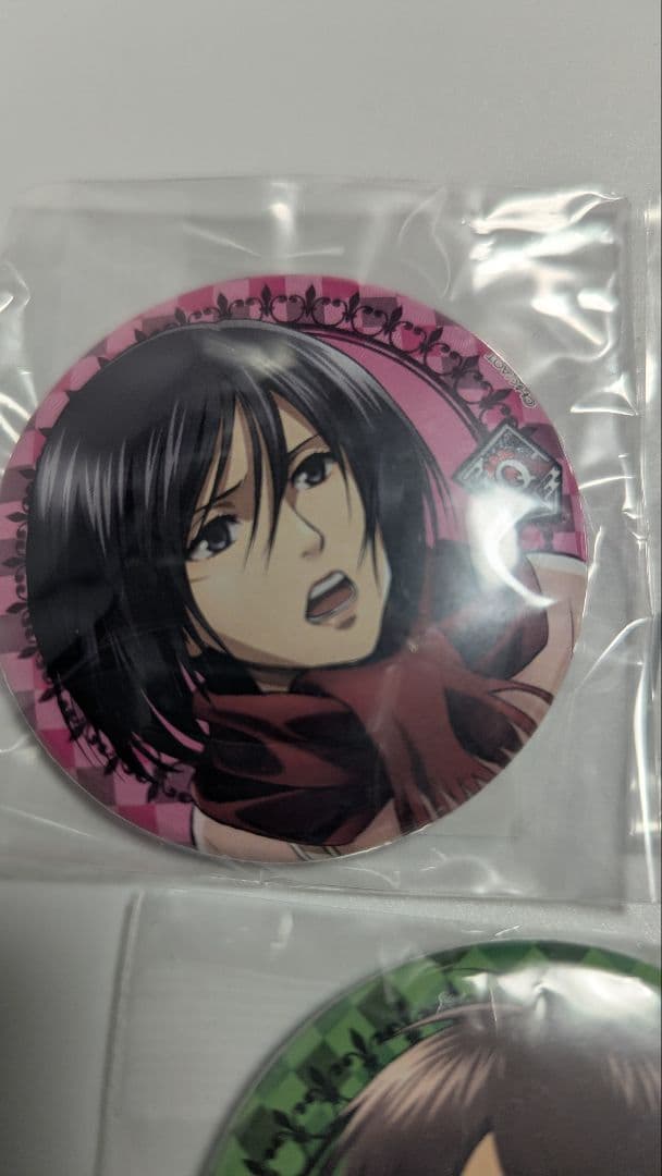 レア　進撃の巨人×富士急ハイランド 缶バッジ エレン　ミカサ　リヴァイ