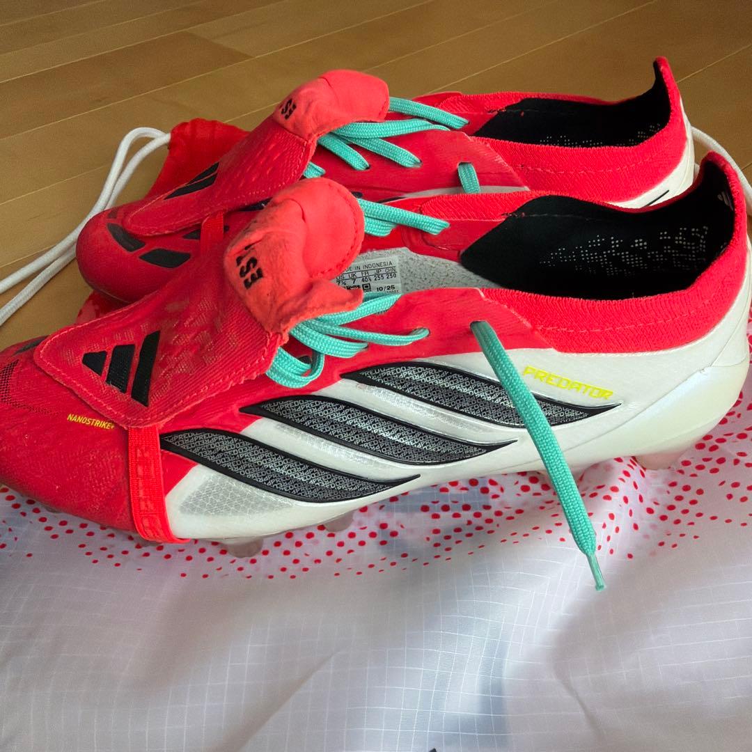 adidas EST 1994 サッカーシューズ レッド