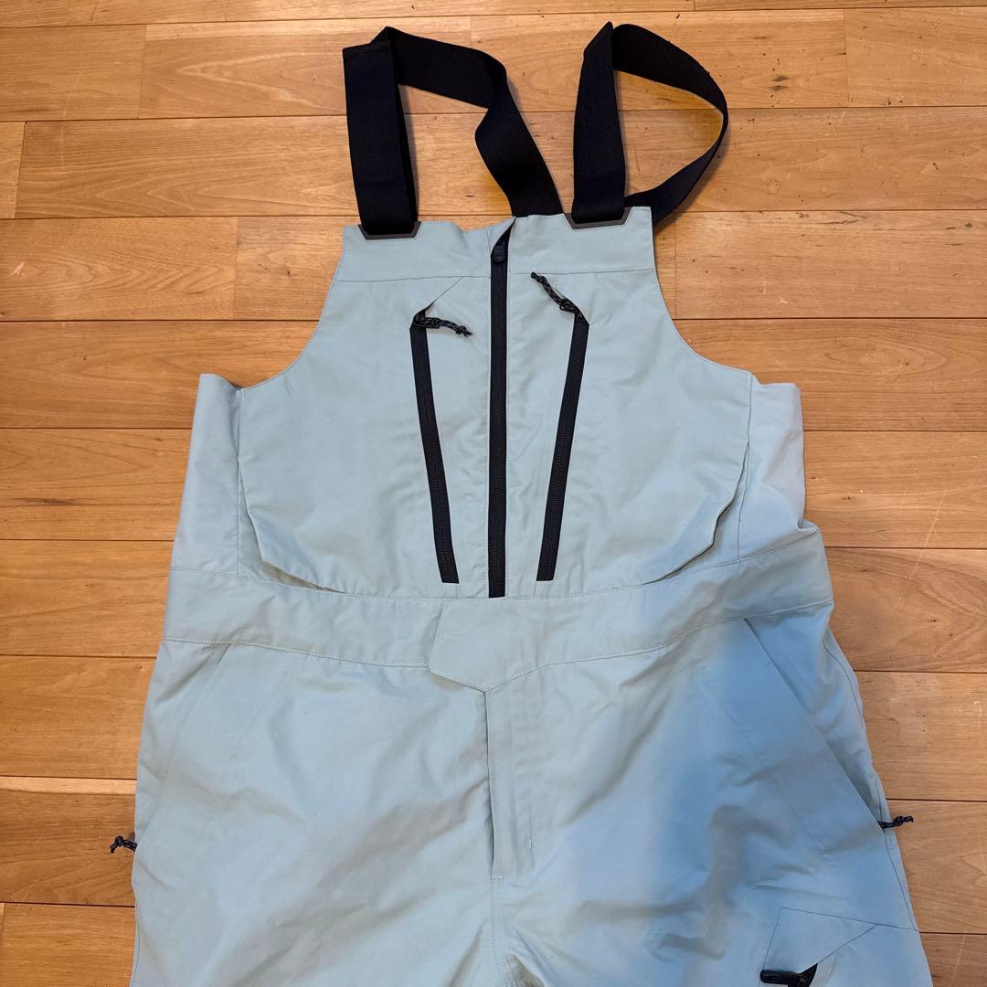 美品　Burton AK ビブパンツ　M バートン　ゴアテックス　GORE