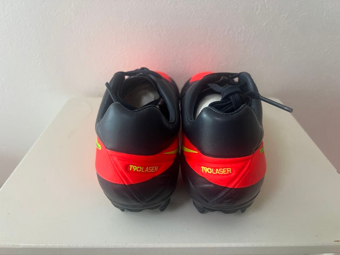 シューズ Nike T90 LASER IV FG