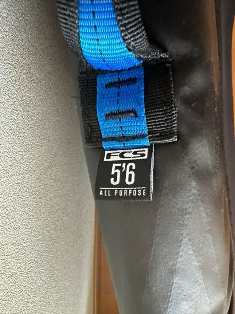 おっちー サーフボードハードケース サーフィン　FCS 5’6