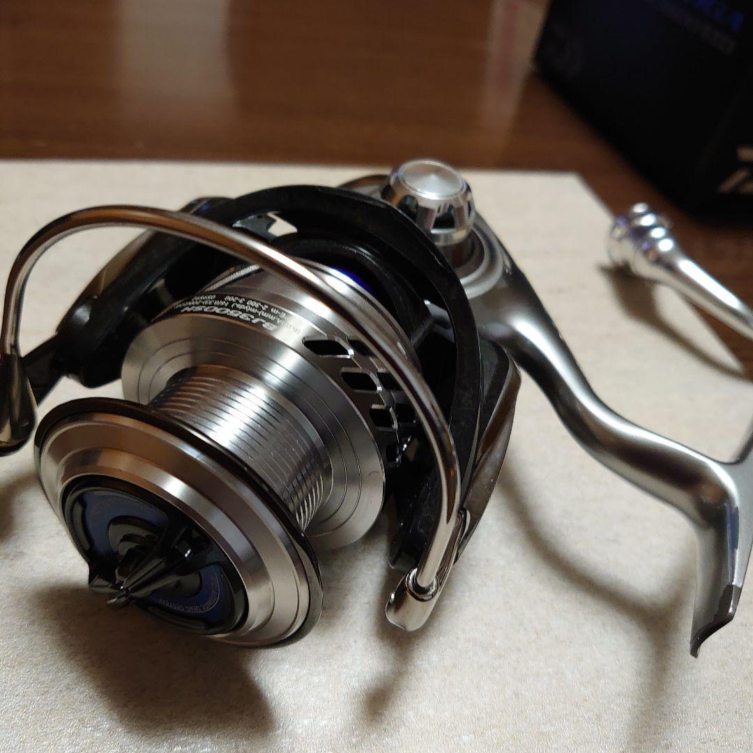 Daiwa SALTIGA BJ3500 SH スピニングリール