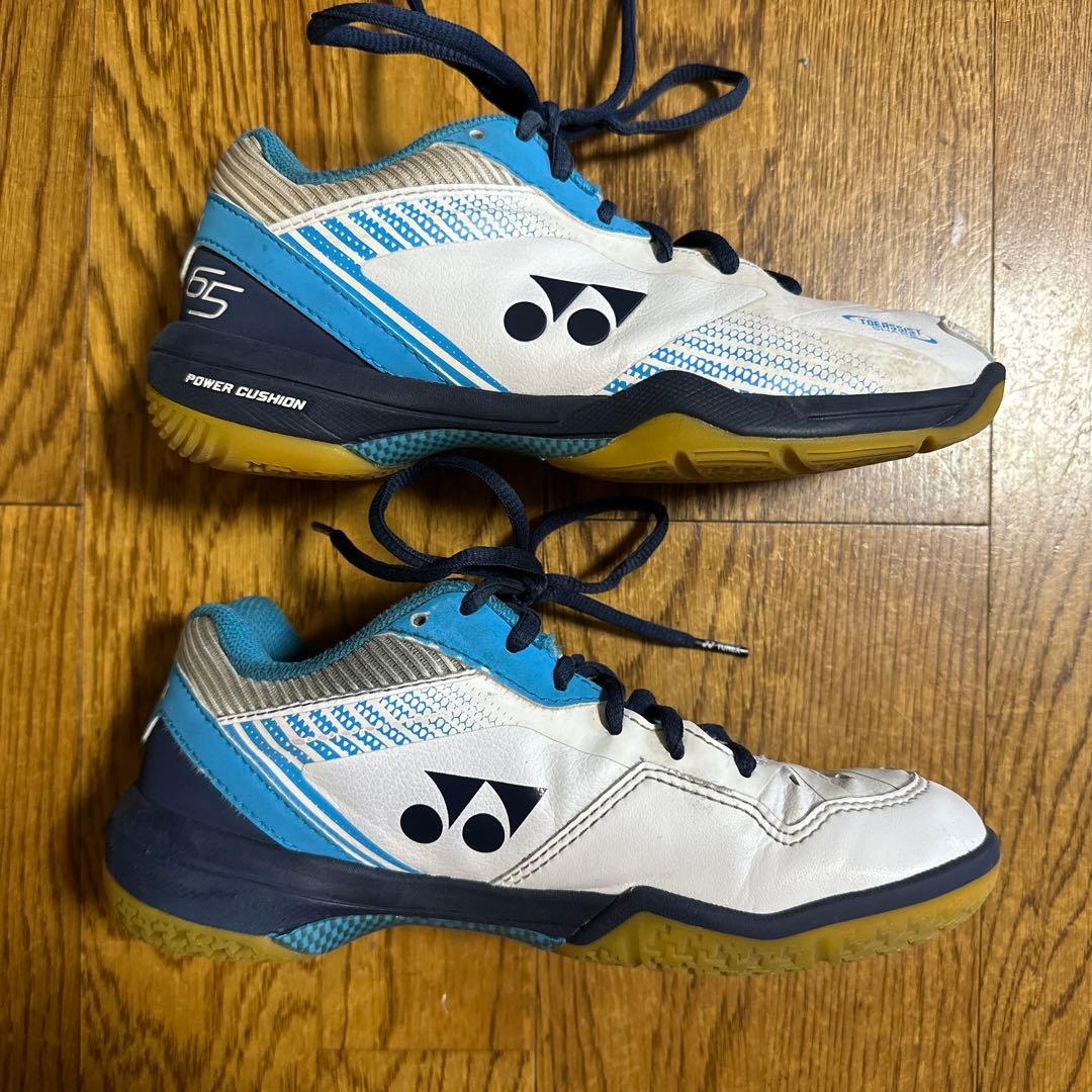 ヨネックス(YONEX) バドミントンシューズ パワークッション 65Z