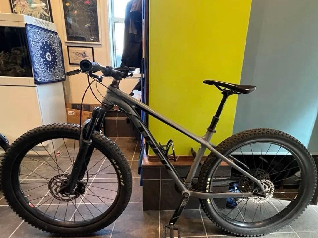 2019 TREKロスコ8 17.5（Mサイズ） 27.5+ハードテール