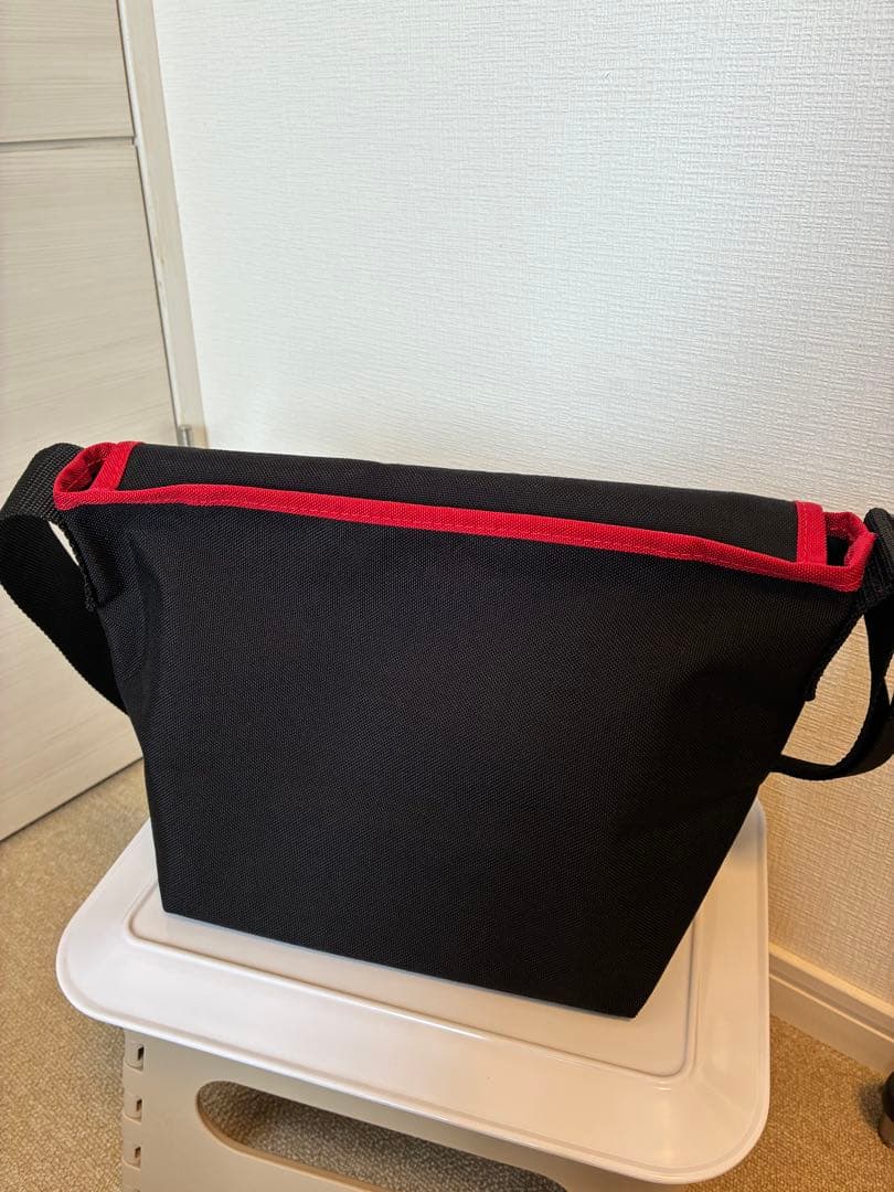 【美品】マンハッタンポーテージ× 広島カープ メッセンジャー バッグ