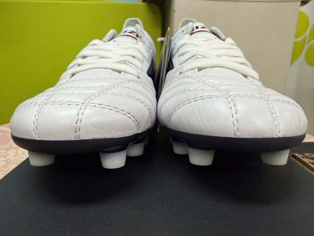 MORELIA ミズノ　モレリアネオ2 新品未使用　23cm