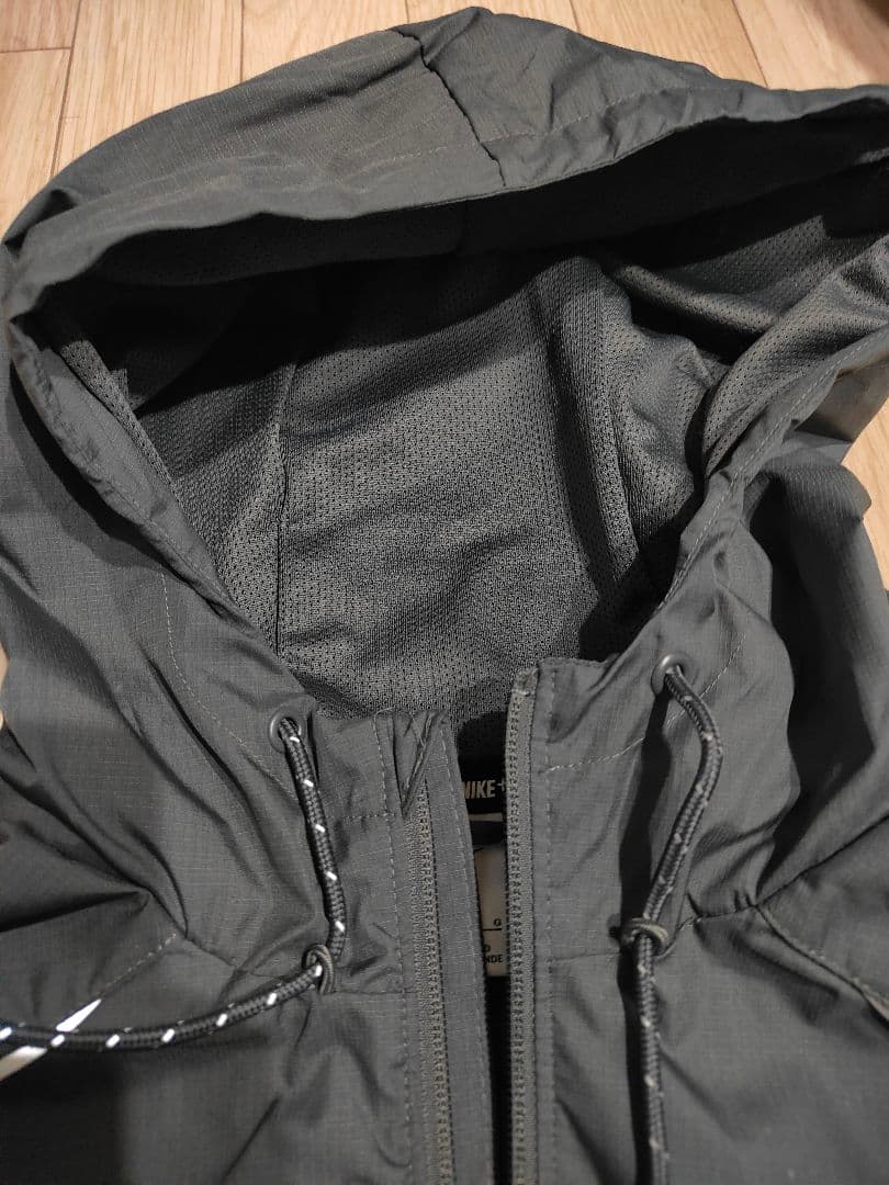 新品タグ付き　サイン付き　浦和レッズ　ナイキ AWF ジャケット