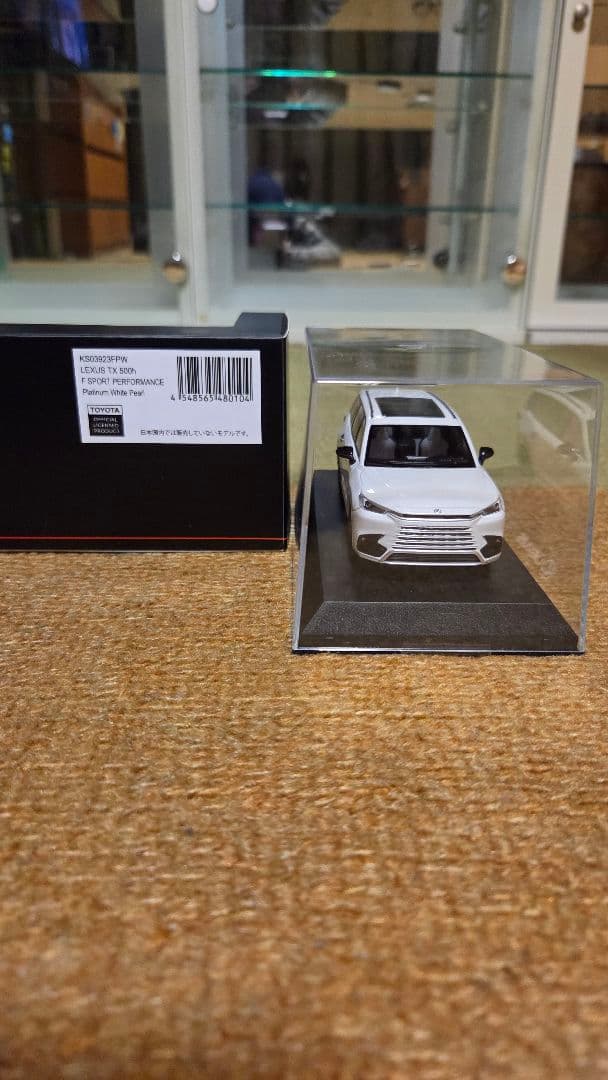 1/43 京商 レクサス TX 500h F スポーツ Performance