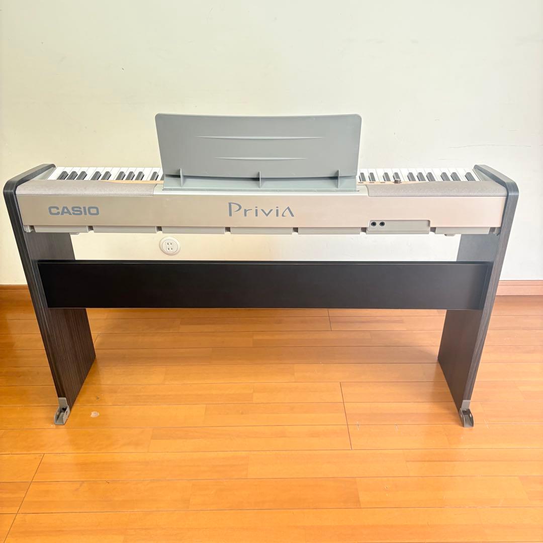 【美品•送料込み】CASIO電子ピアノ Privia PX-110 スタンド付属