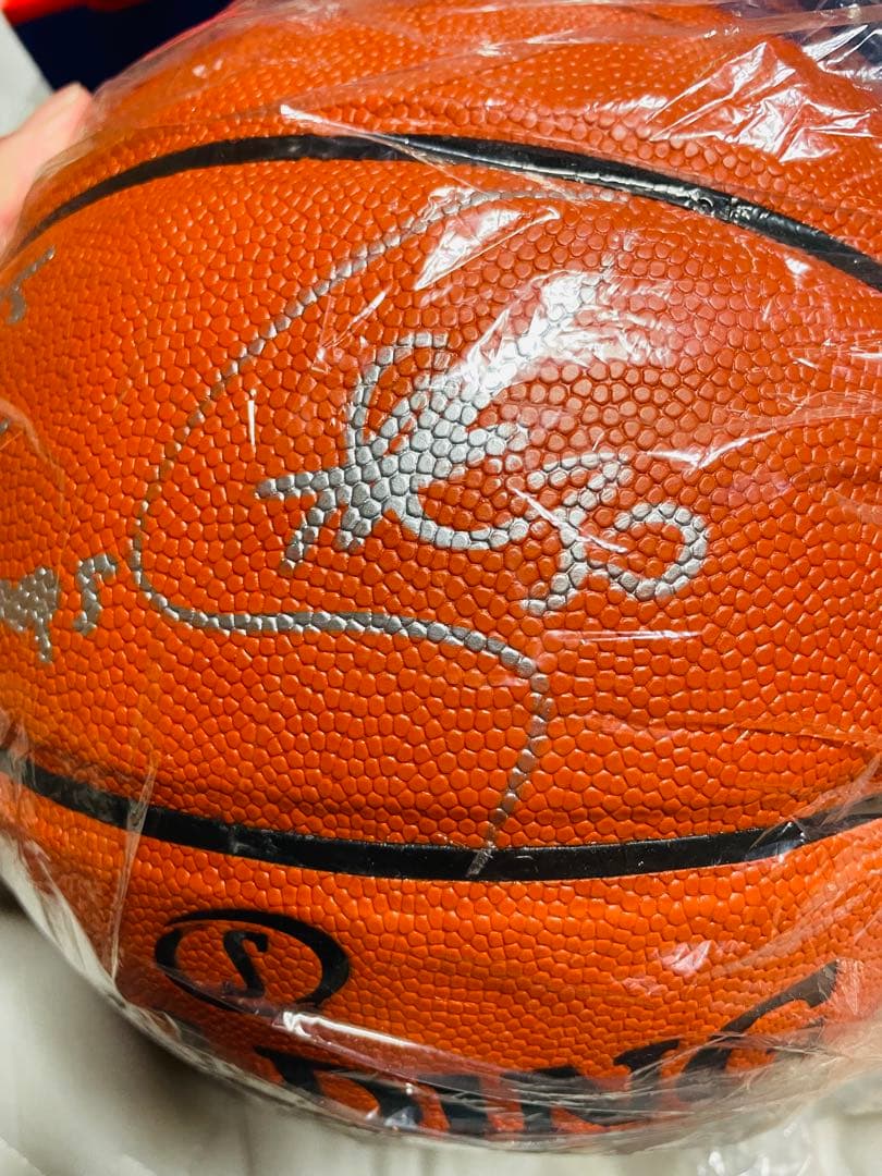 大特価！【直筆サイン入り】ステフィン・カリー SPALDING バスケットボール