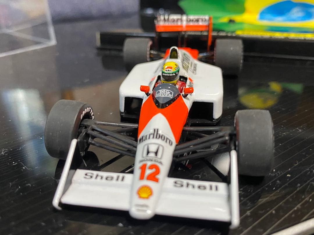 1/43 マクラーレンMP4/4ホンダ #12 A.セナ ワールドチャンピオン
