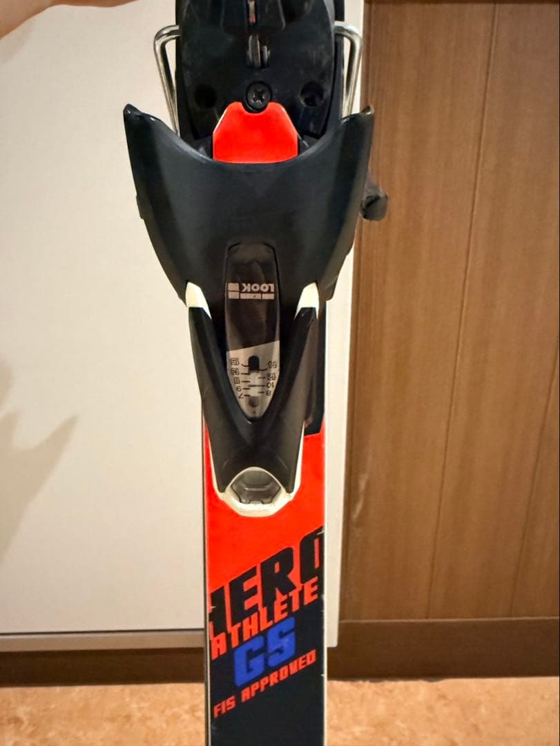 最終特価　ROSSIGNOL HERO GS 193cm