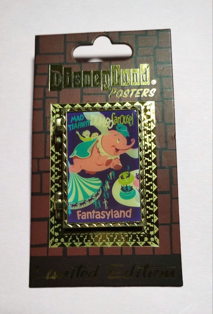 スティッチ　リロ　ディズニー　ピンバッジ　Limited 限定 ダンボ