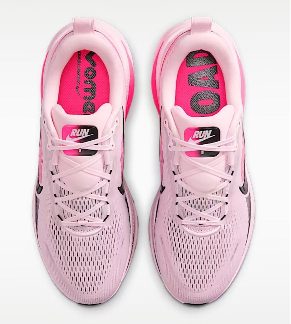 【新品未使用】NIKE ナイキ ボメロ 18 ランニングシューズ ピンク