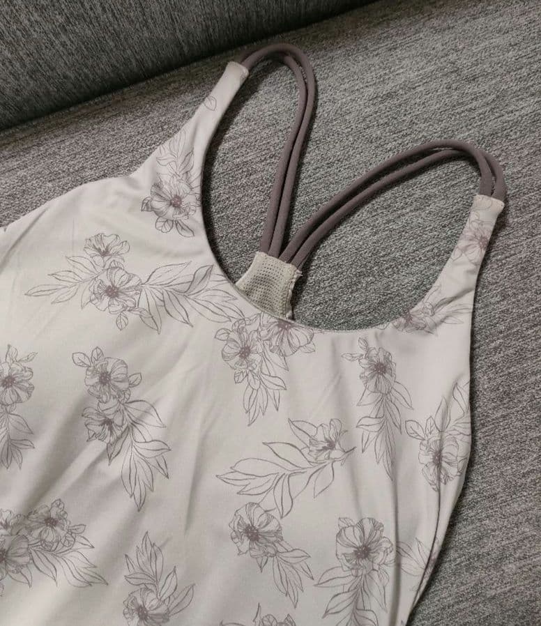ムーン☆❀㉟SUKALAスカーラ 花柄フレア タンクトップ M アイボリー