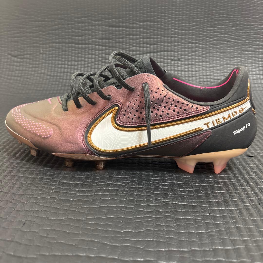 NIKE ティエンポ　ワールドカップモデル