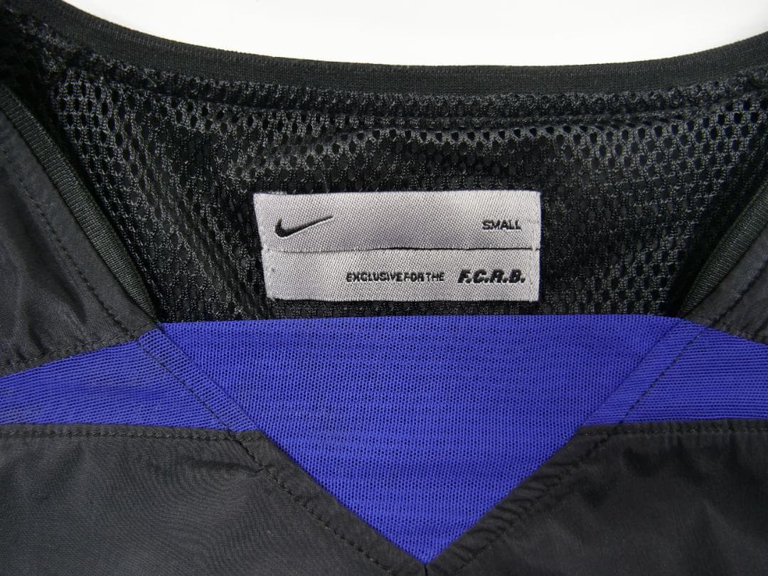 NIKE FCRB ゲームシャツ S ブリストル ナイキ 半袖 黒 メッシュ