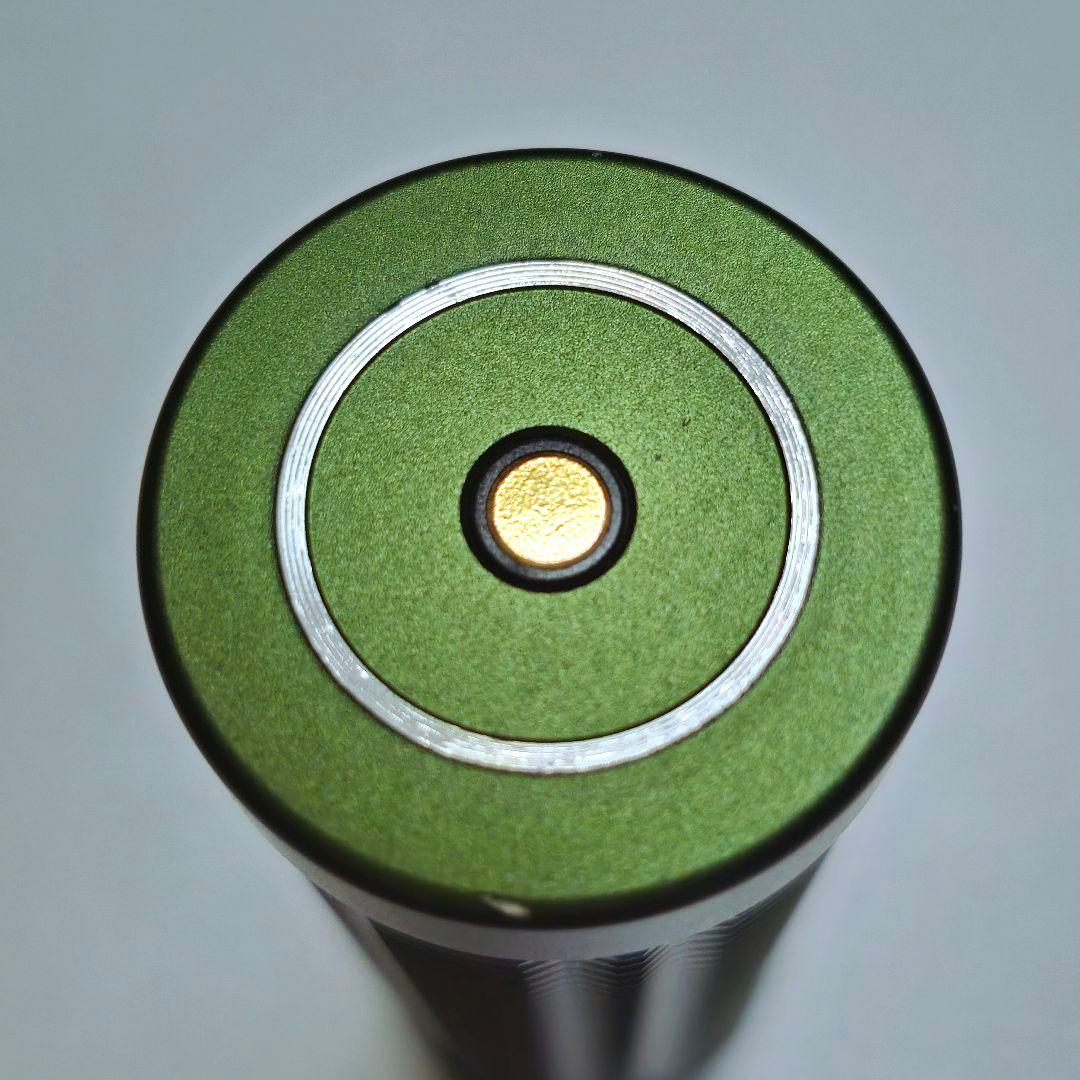 Olight Baton 3 Pro Max グリーン