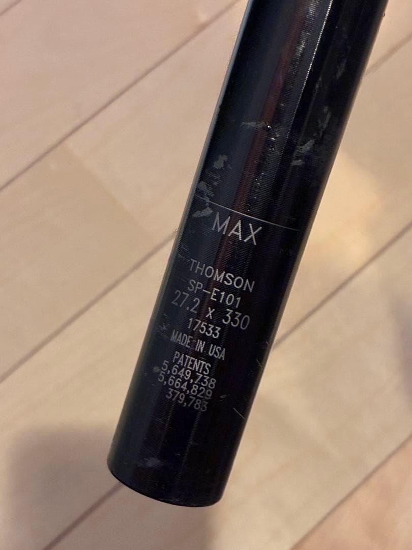 THOMSON Elite シートポスト 27.2 x 330mm
