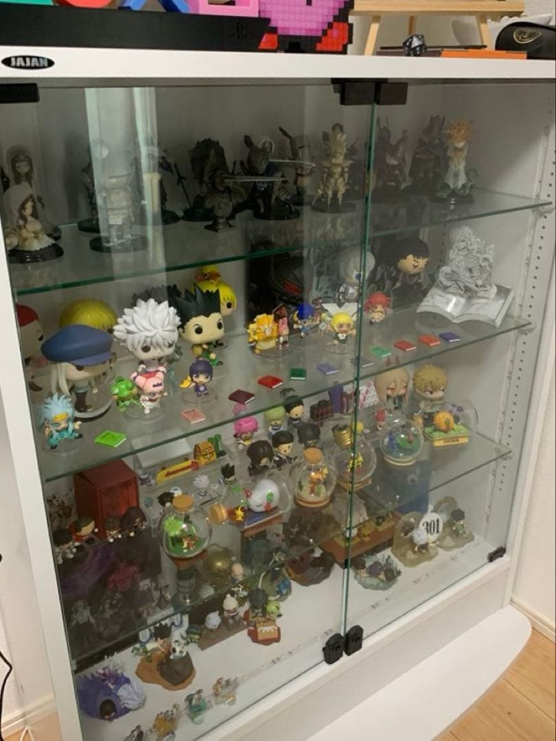 JAJAN ジャジャン　コレクションラック　LED付き