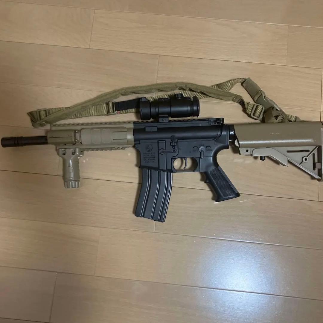 M4ライトプロタンカラー【ライト、ドットサイトなど豪華付属品付き】ジャンク扱い