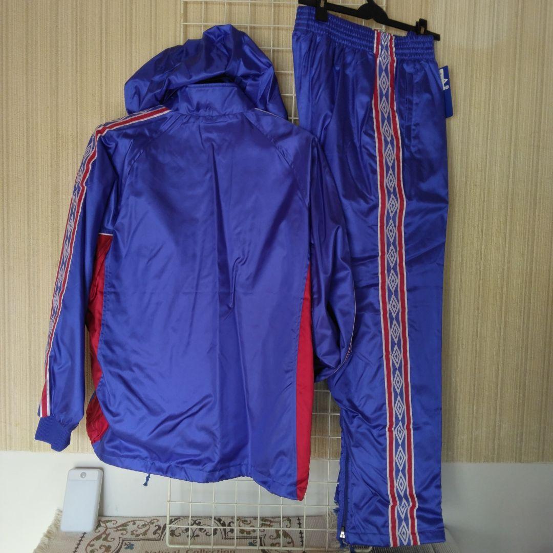 UMBRO フード付きウインドスーツ上下セット 青90年代前半ビンテージモデル。