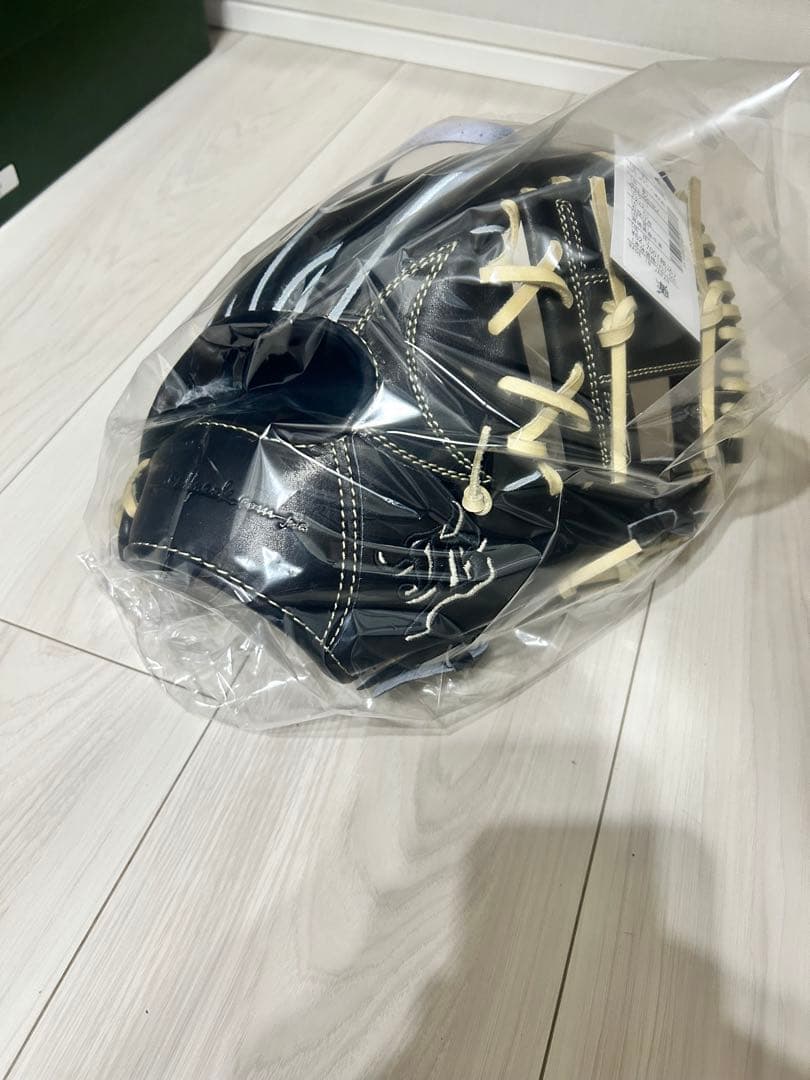 和牛JB 006Ｔ　新品未使用　定価62,700円　硬式内野手用　メーカー売切