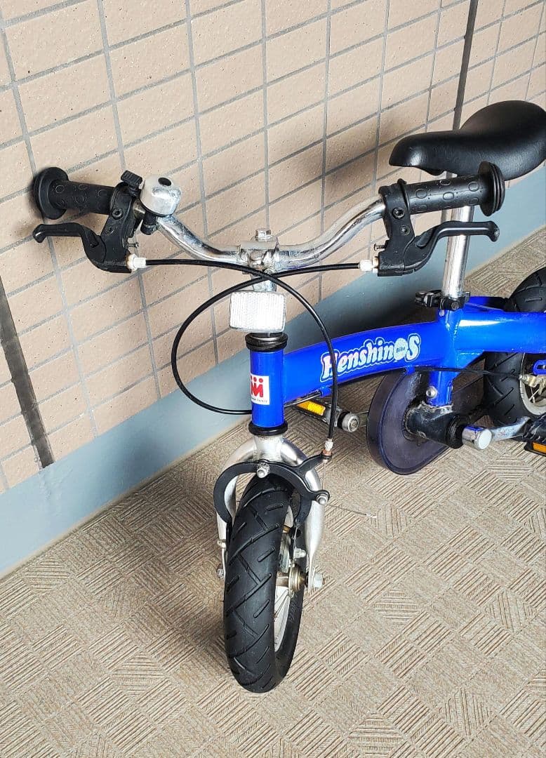 へんしんバイクS ブルー　ヘルメットつき　付属品あり