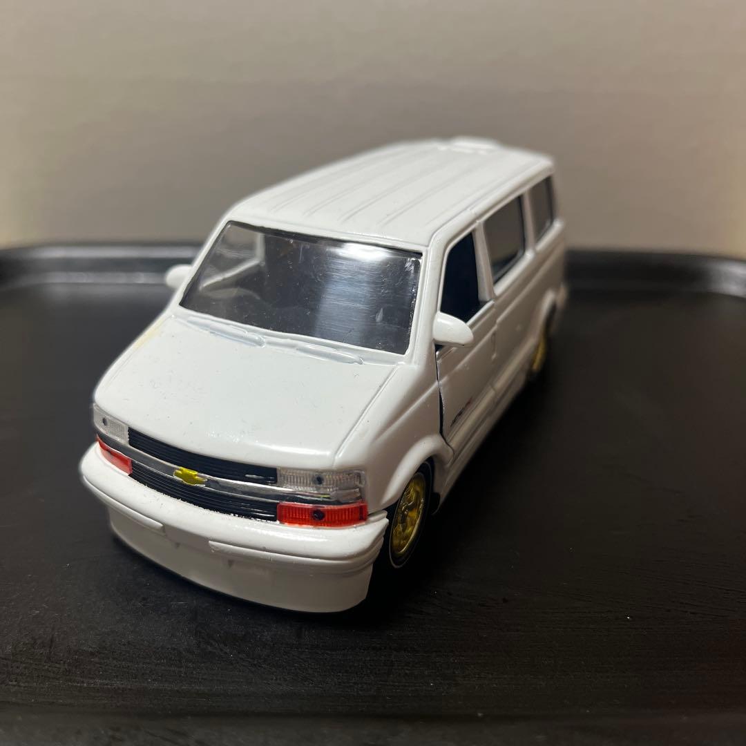 シボレーアストロ　プルバックカー
