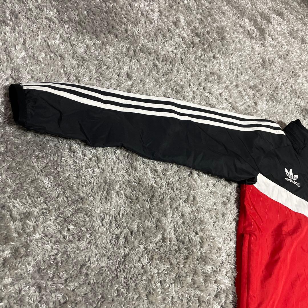 adidas FC Bayern München ナイロンジャケット
