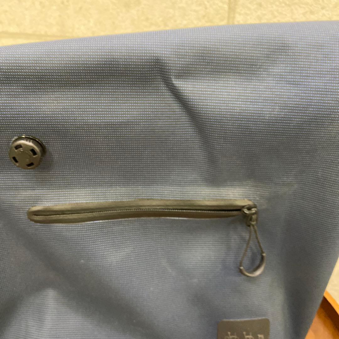 Roll Top Waterproof Bag 9L Navy ブロンプトン