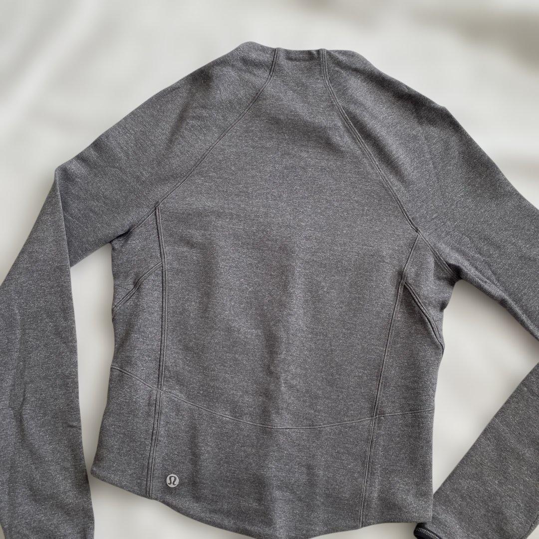 ルルレモン　lululemon グレー ハイネックジャケット サイドポケット付き