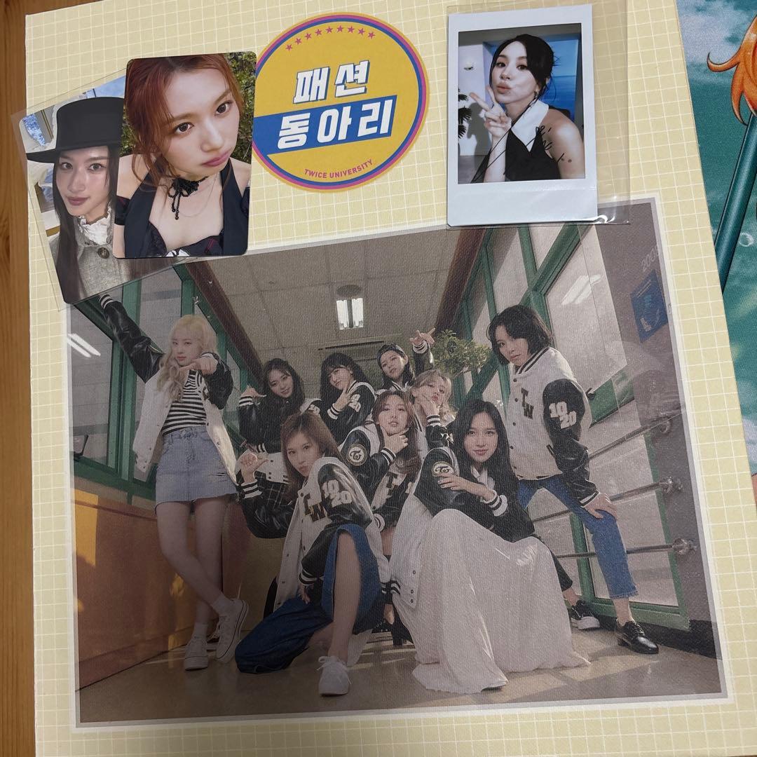 TWICE チェヨン　サイン入りチェキ　カードファイル　サナ　フォトカード