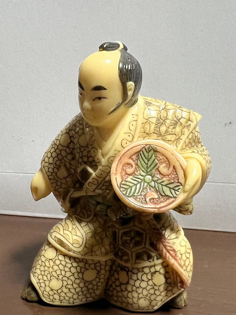 象牙風 細密彫刻 和風人形