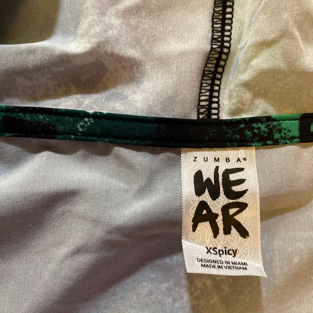 ZUMBA WEAR 、ジャケット、正規品
