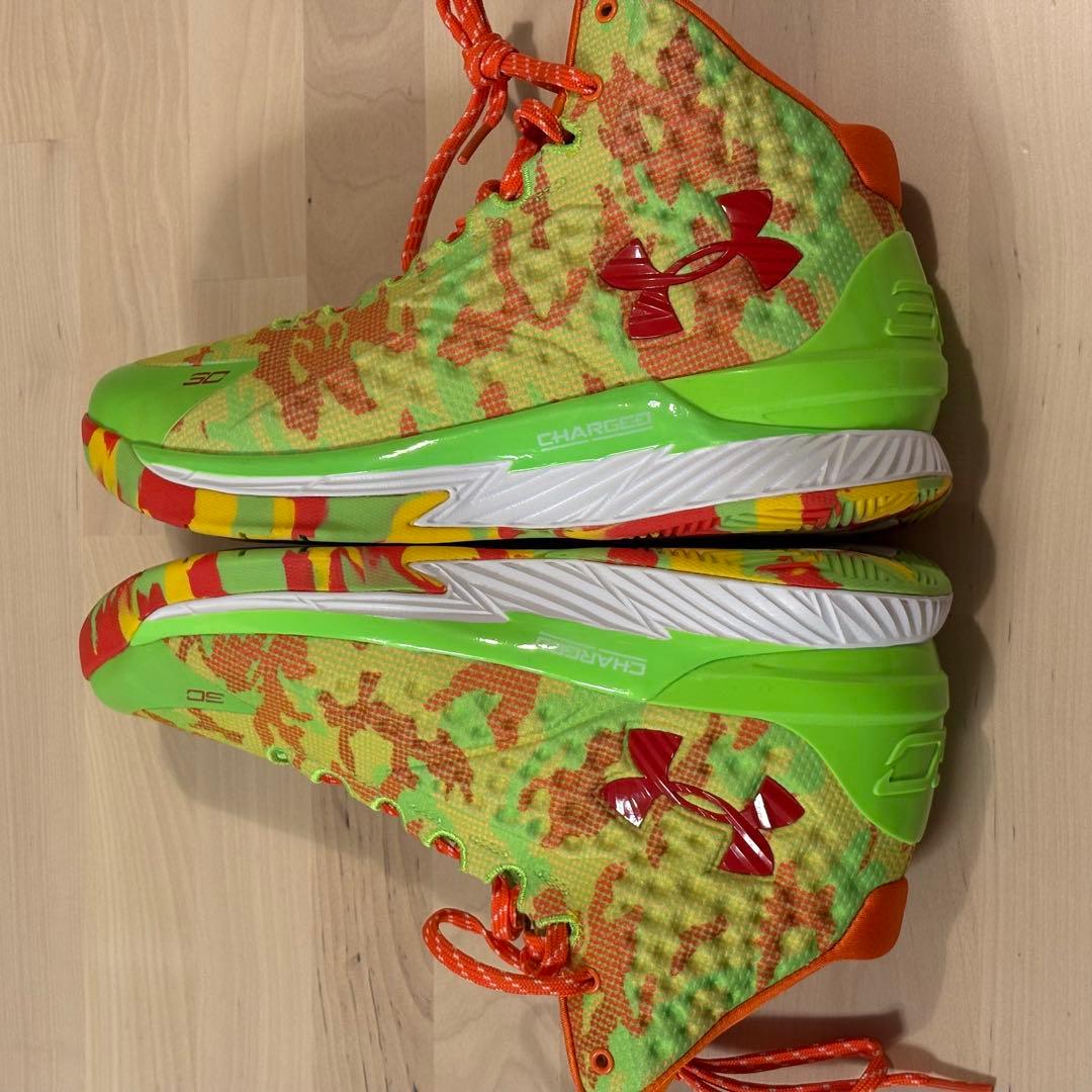 カリー　バッシュ　Under Armour Curry One CANDY