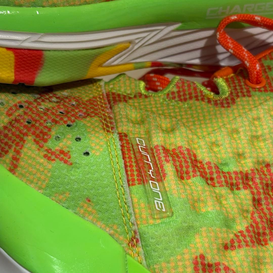 カリー　バッシュ　Under Armour Curry One CANDY