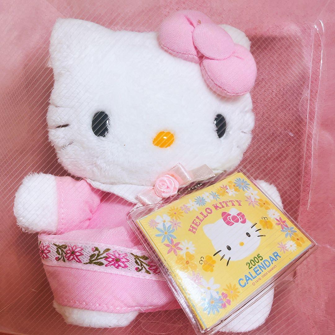 希少レア　ハローキティ　ぬいぐるみカレンダー　2005 カレンダー　サンリオ