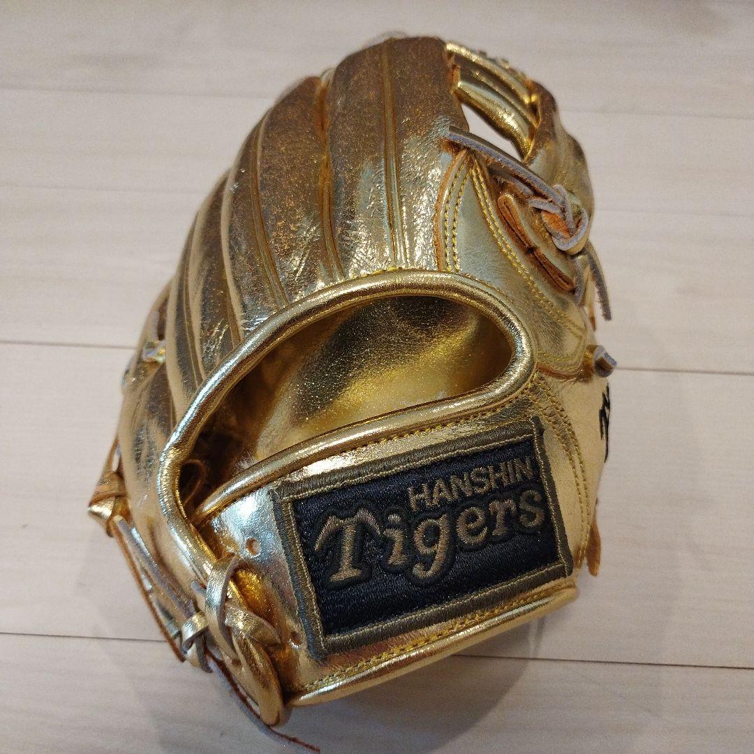 【新品未使用】阪神タイガース　2003年優勝記念ゴールデングローブ